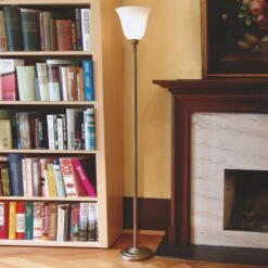 Lampadaire Antique HENRIETTE