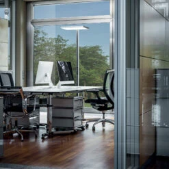 Luctra Vitawork Lampadaire Bureau LED 7 000 lm PIR -EGLO || By Rydens || Lucande Soldes 2614035 4