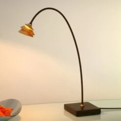 Élégante Lampe à Poser SNAIL En Fer, Brun Et Doré