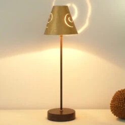 Élégante Lampe à Poser Schneckenhut Gold En Fer