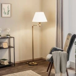 Jupiter Lampadaire Birmingham Patiné Avec Articulation