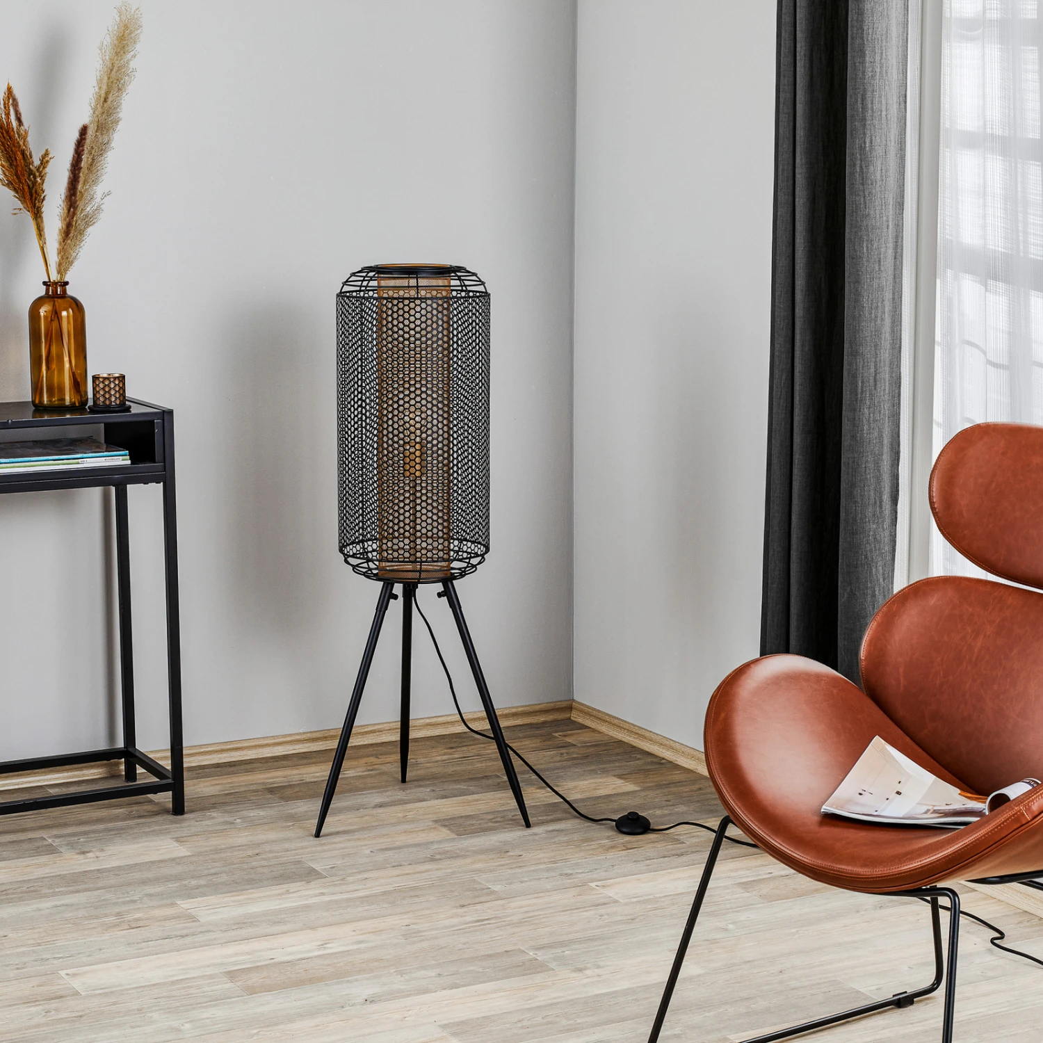 Lampadaire Denton, Trépied, Abat-jour En Métal 5 Lampadaire Denton, Trépied, Abat-jour En Métal – Image 3