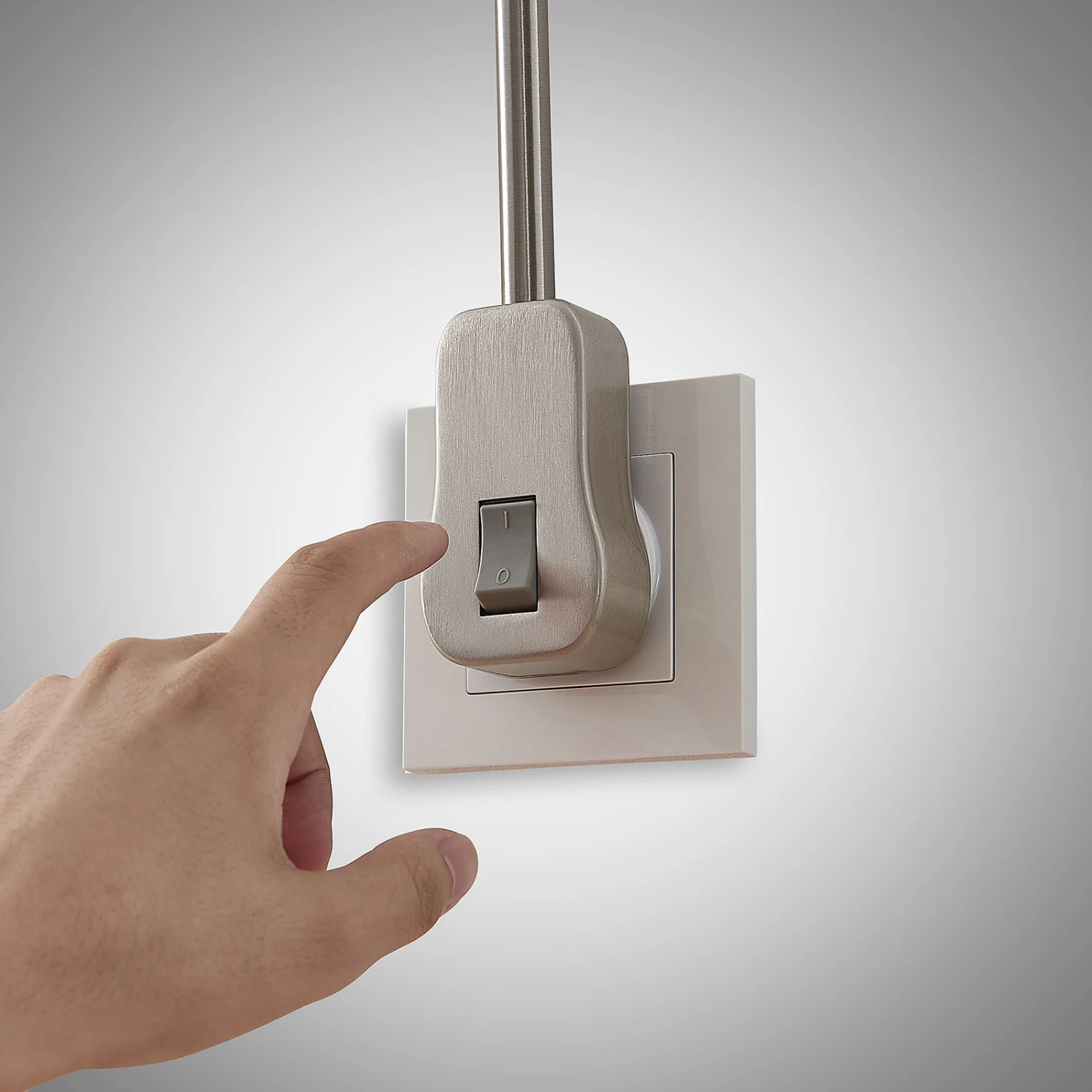 Lindby Aika Lampe Prise, Bras Flex, Interrupteur 10 Lindby Aika Lampe Prise, Bras Flex, Interrupteur – Image 8