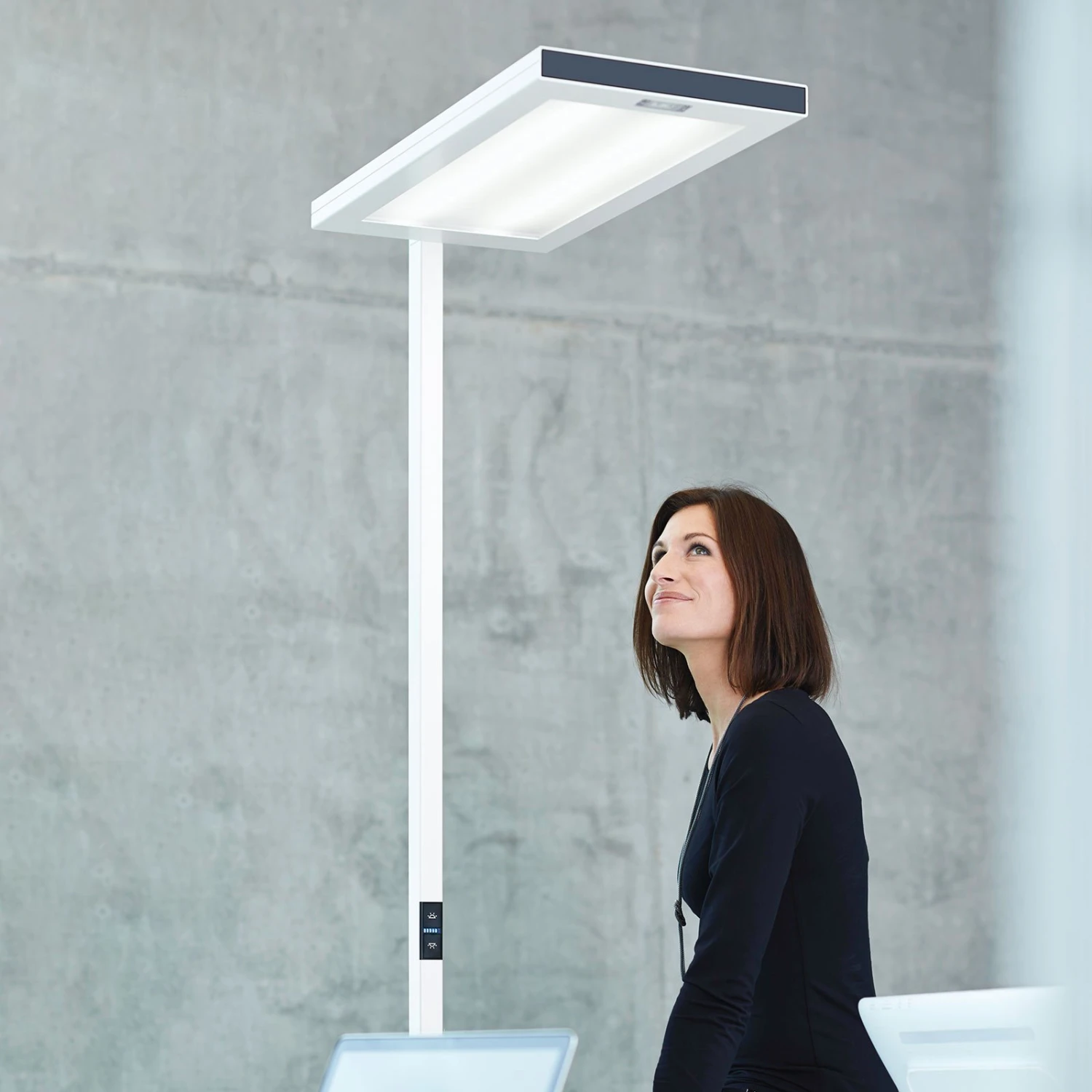 Lampadaire LED Lavigo DPS 14000, 4 000 K, Blanc 8 Lampadaire LED Lavigo DPS 14000, 4 000 K, Blanc – Image 6