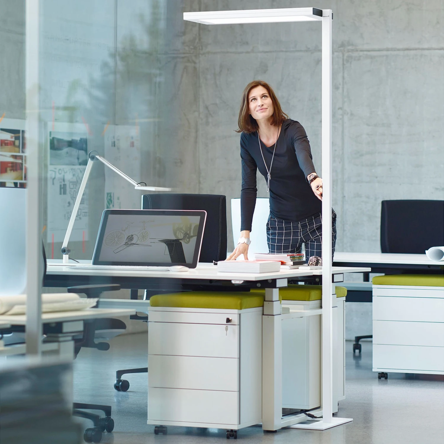 Lampadaire LED Lavigo DPS 14000, 4 000 K, Blanc 9 Lampadaire LED Lavigo DPS 14000, 4 000 K, Blanc – Image 7