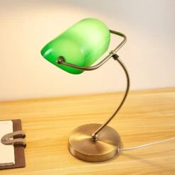Lampe De Banquier Selea Avec Abat-jour Vert 16 Lampe De Banquier Selea Avec Abat-jour Vert -EGLO || By Rydens || Lucande Soldes 9621922 5