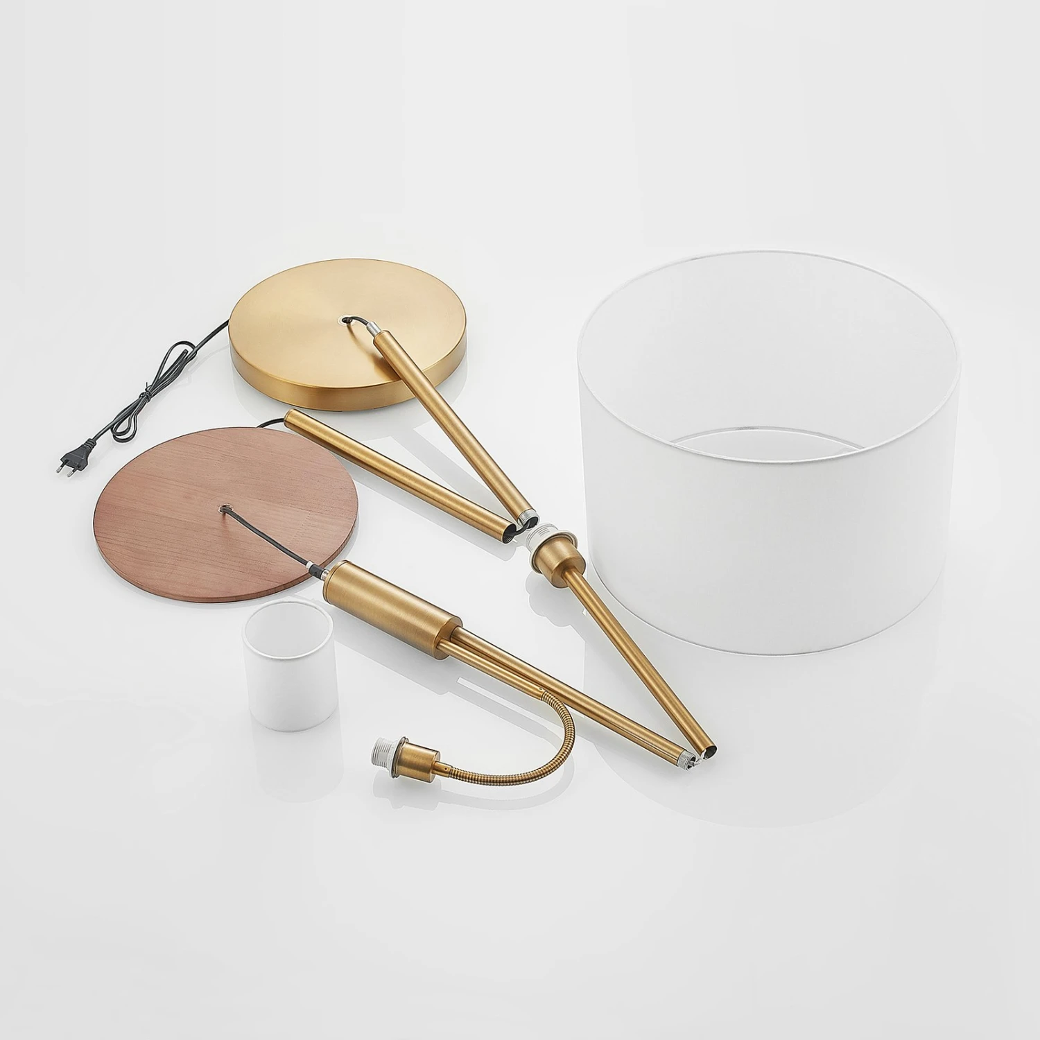 Lindby Aovan Lampadaire à Tablette Et USB, Bronze 11 Lindby Aovan Lampadaire à Tablette Et USB, Bronze – Image 9