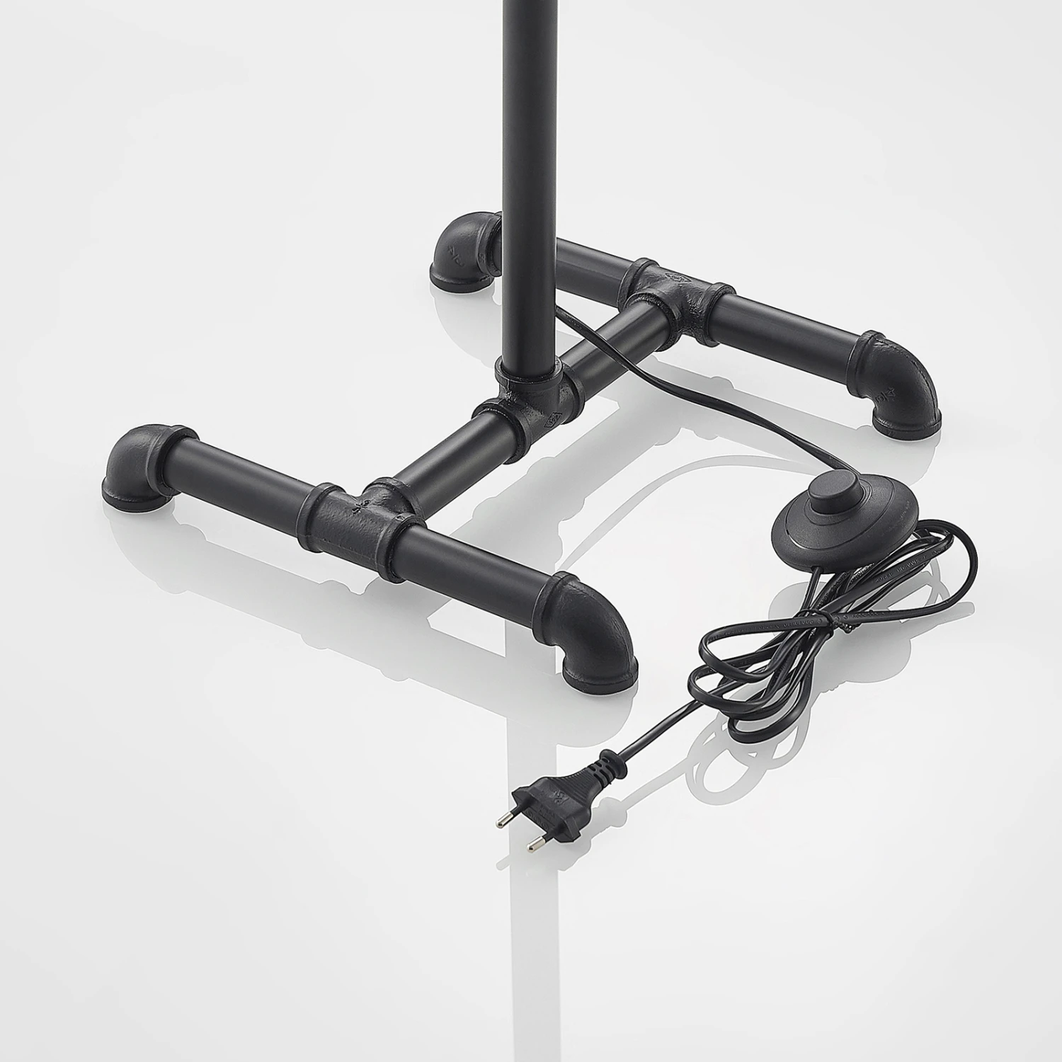 Lindby Gibari Lampadaire Au Design Industriel 10 Lindby Gibari Lampadaire Au Design Industriel – Image 8